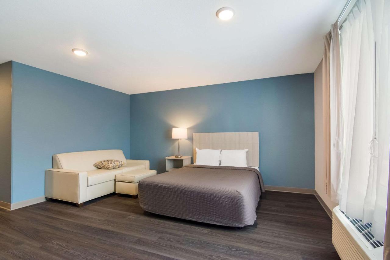 Hotel Woodspring - Raleigh Durham Airport 2*